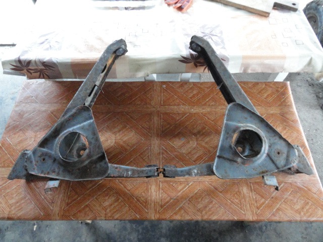 Подвеска заз 968м. Задний рычаг заз 965. Рычаг заз 968м. Задние рычаги заз. Задняя подвеска заз 968.