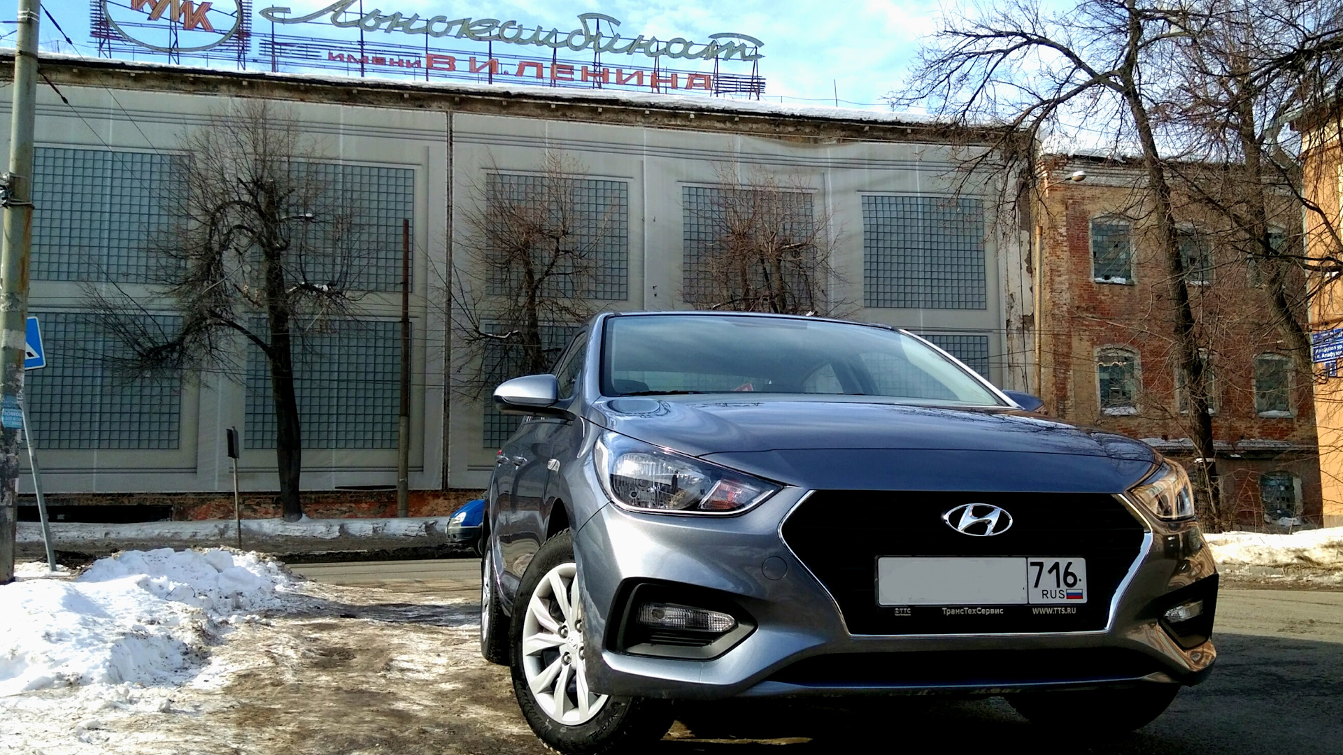 Hyundai Solaris (2G) 1.6 бензиновый 2018 | -=Solнцеликий=- на DRIVE2