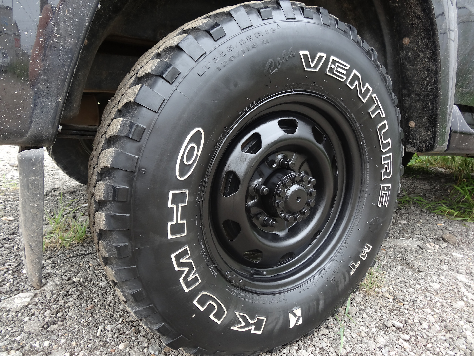 Казахстан колесо авто кз. УАЗ 265/70 r15. 265/75 R15 на УАЗ. Резина на УАЗ Патриот р16. Шина 265/70 r16 на штамповке УАЗ.