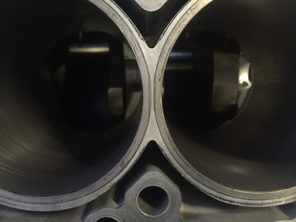 чугун гильзы. цилиндр шгн. расточка и гильзовка блока цилиндров. M156 amg чугунные гильзы. чугунные гильзы в алюминиевый блок g4fc.