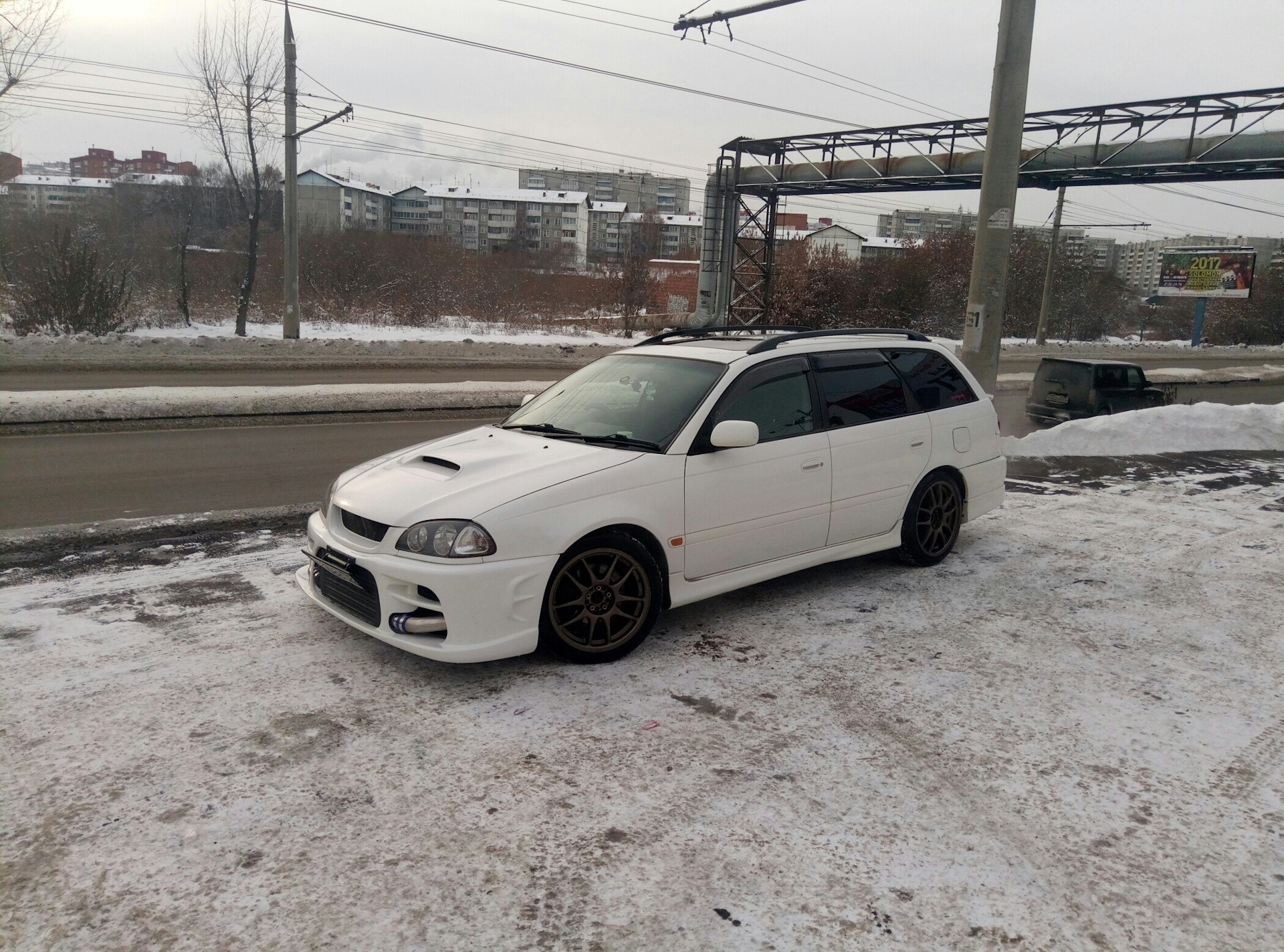 Фото Тойота Калдина 215