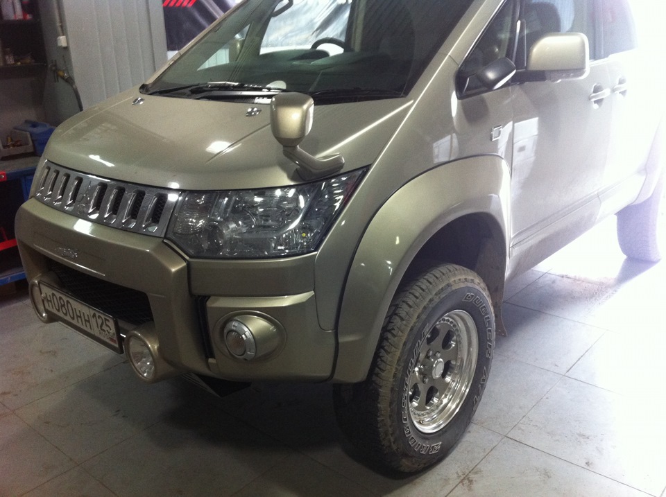 Делика д 5. Mitsubishi Delica d5. Delica d5 2008. Делика д5 поколения.