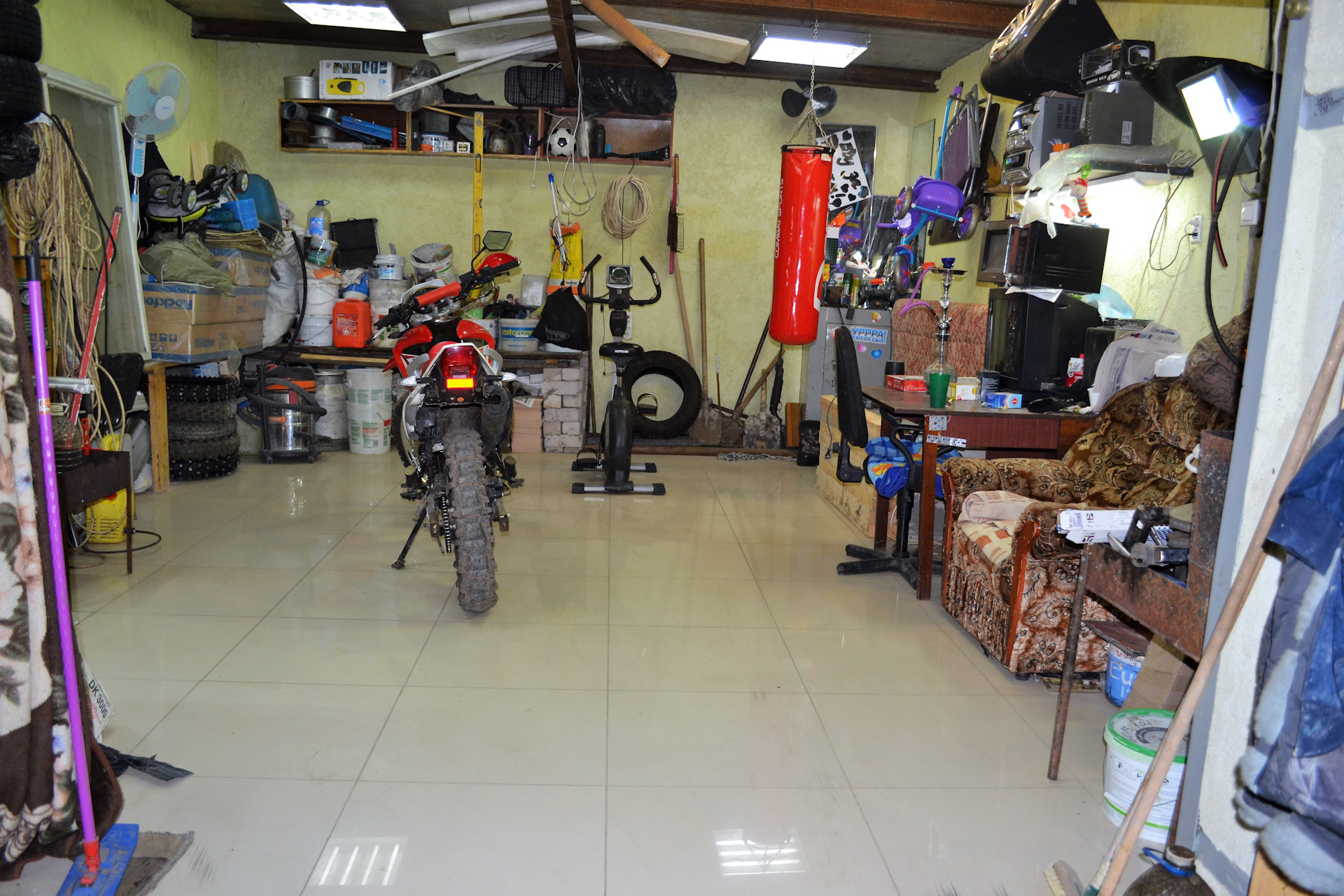 форд гараж народного ополчения