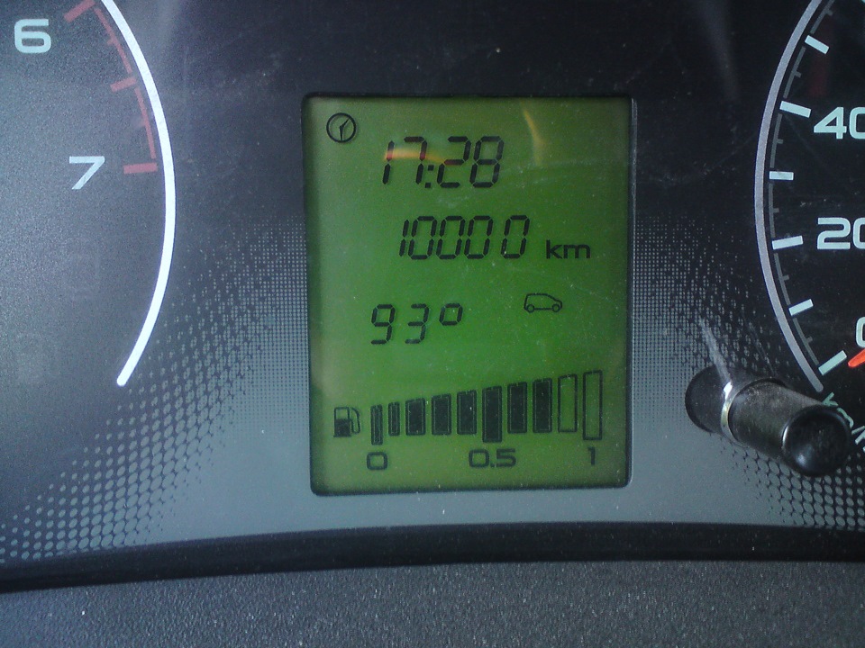 10000 — Lada Гранта лифтбек, 1,6 л, 2014 года | наблюдение | DRIVE2