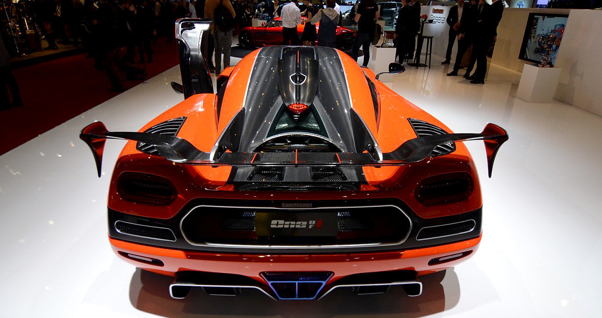 Koenigsegg Agera автосалон