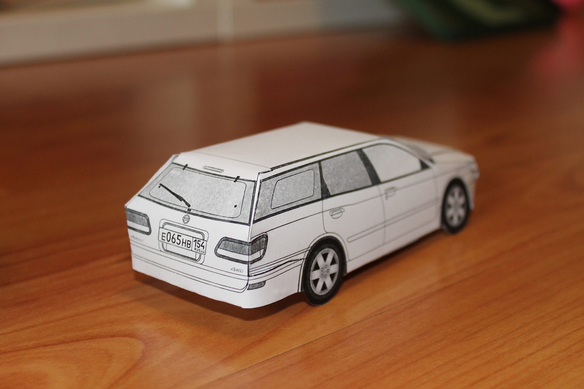 Делаю бумажный макет своего авто — Nissan Avenir (2G), 2 л, 2001 года ...