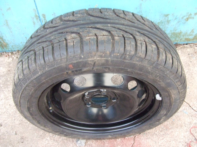 Шины летние Bridgestone 205/55 R16, штампованные диски volvo 16 ET0 ...