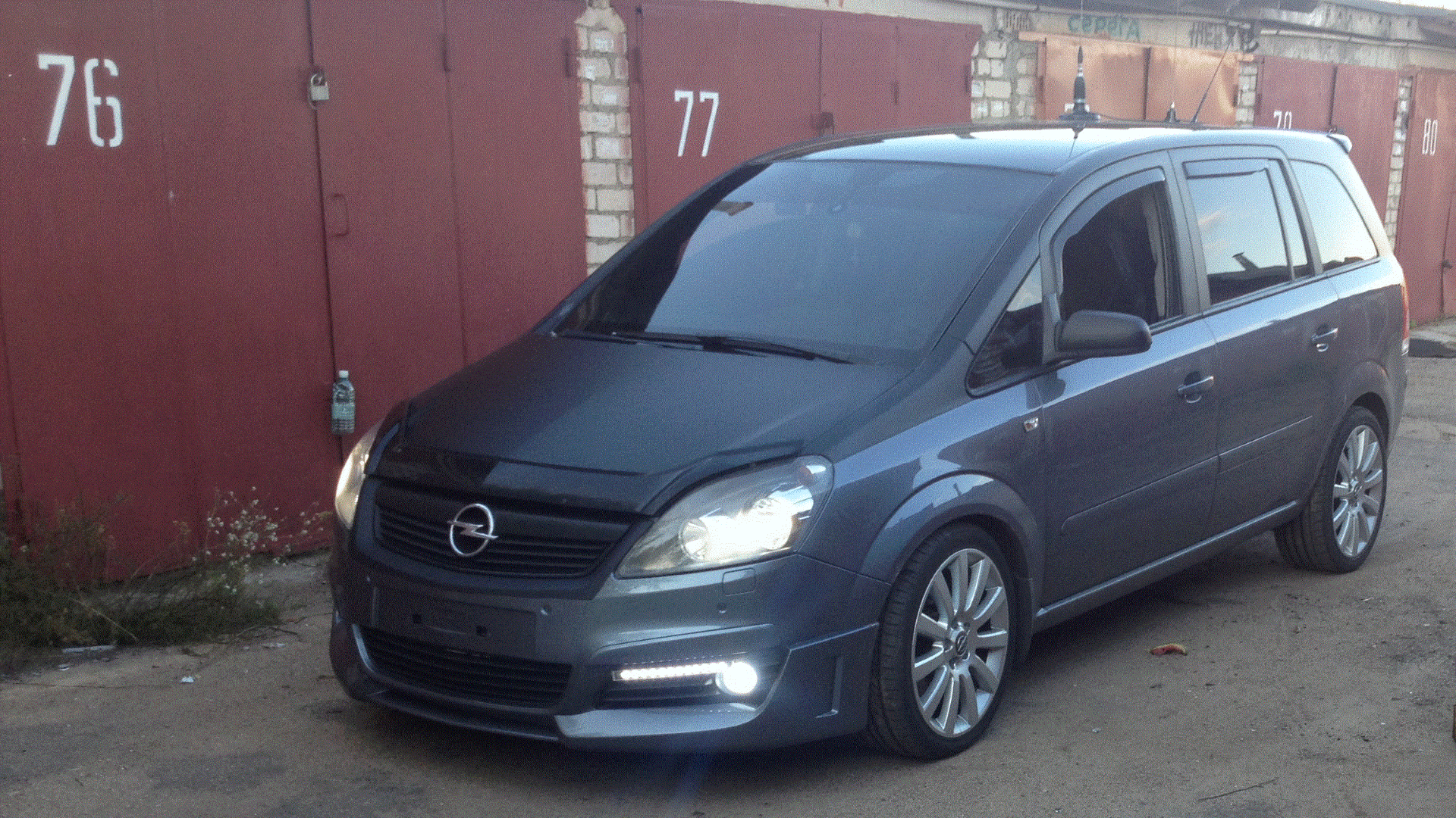 Opel Zafira B 1.9 бензиновый 2007 | 1,9; 169 HP; OPC line на DRIVE2