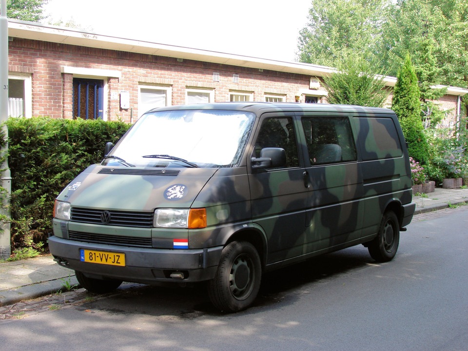 Автомобили т 4. Volkswagen t4 Транспортер. Фольксваген Transporter t4. VW Transporter 4. Фольксваген т4 1991.