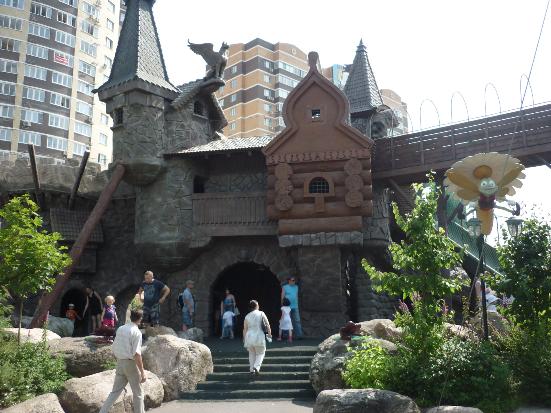 Лукоморье миасс пос строителей. Лукоморье миасс. Лукоморье миасс. Строительный миасс поселок. Парк лукоморье наро фоминск.