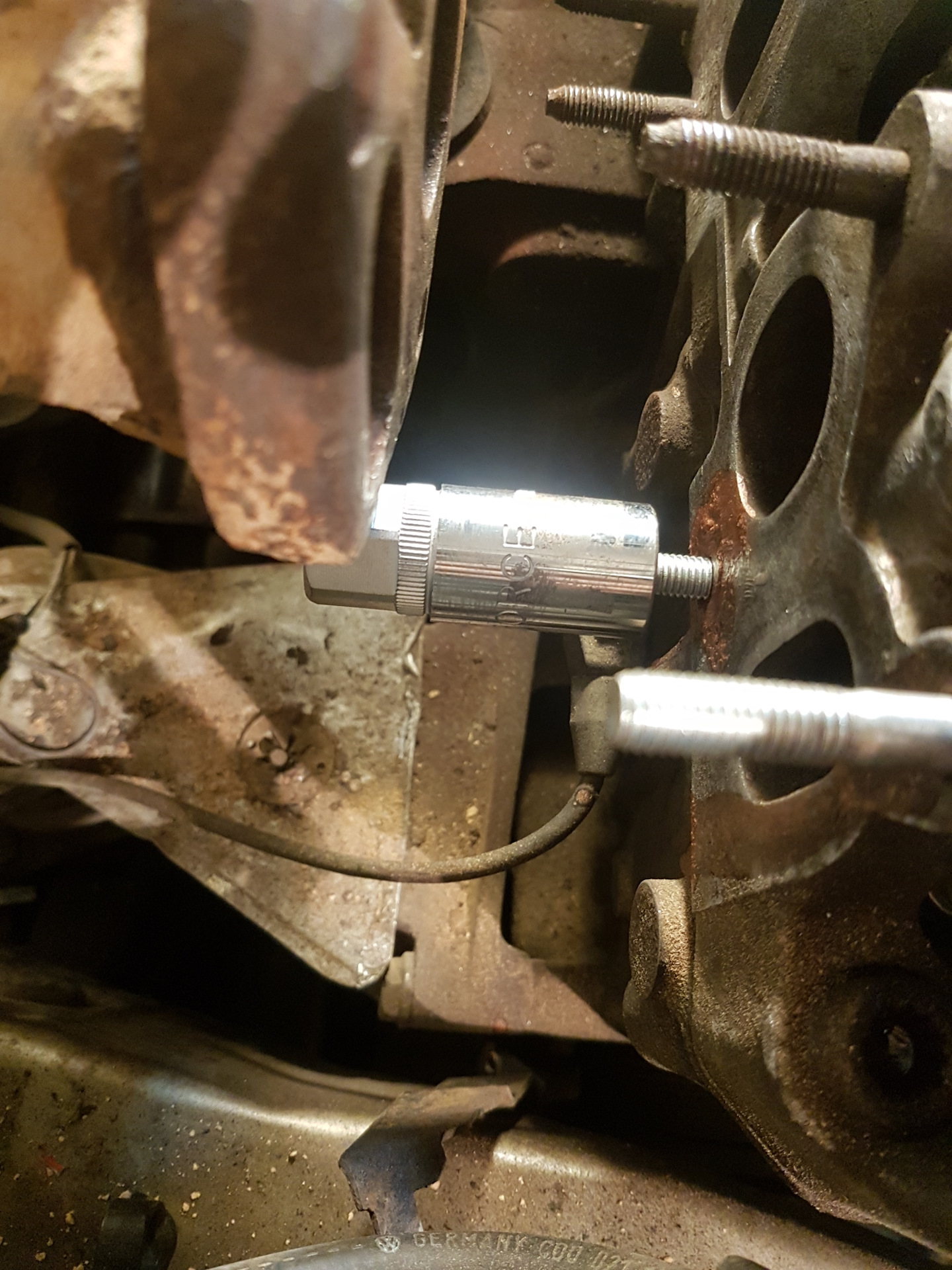 VR6 замена прокладки выхлопного коллектора — Volkswagen Passat B3, 1,8 ...