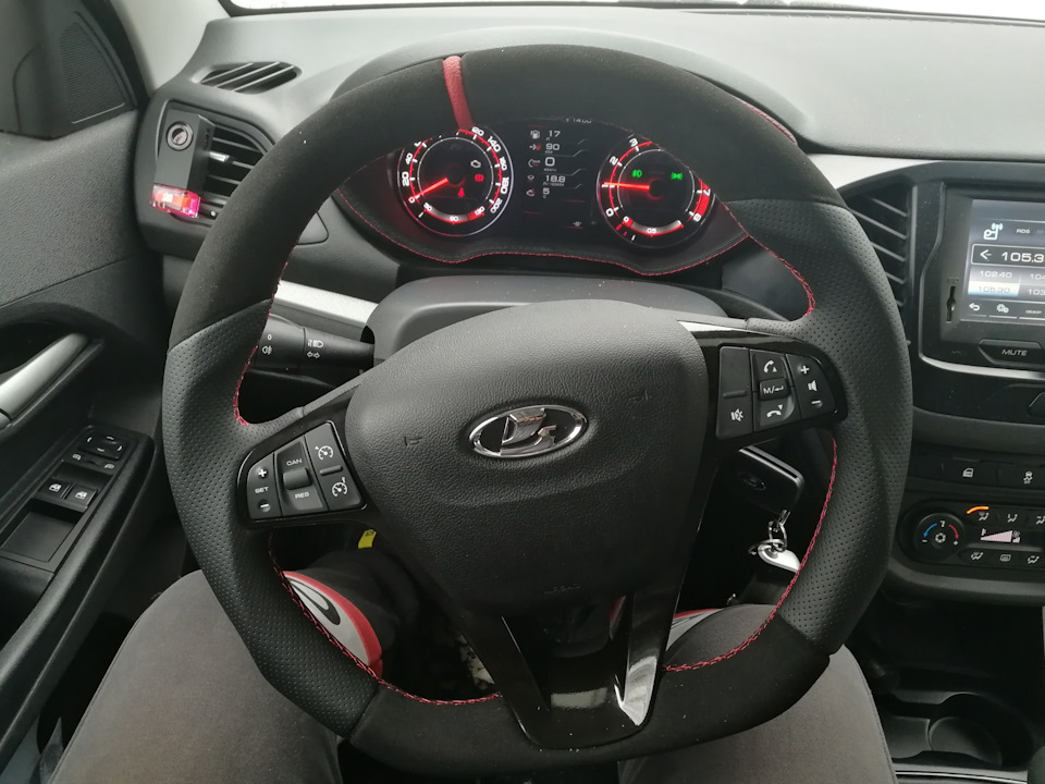 Руль спорт) — Lada Vesta (1G), 1,6 л, 2018 года | тюнинг | DRIVE2