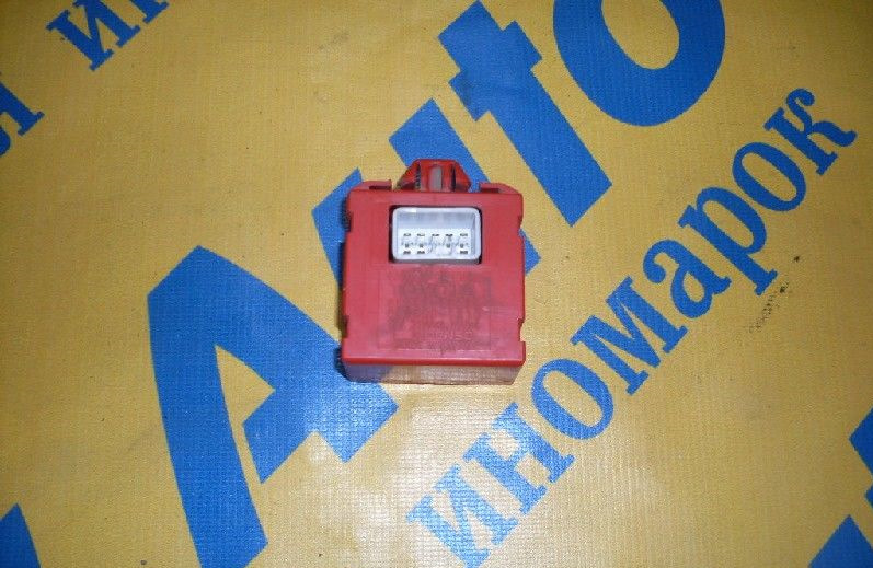 Падает напряжение при нажатии на тормоз [ Решение ] — Toyota Mark II ...