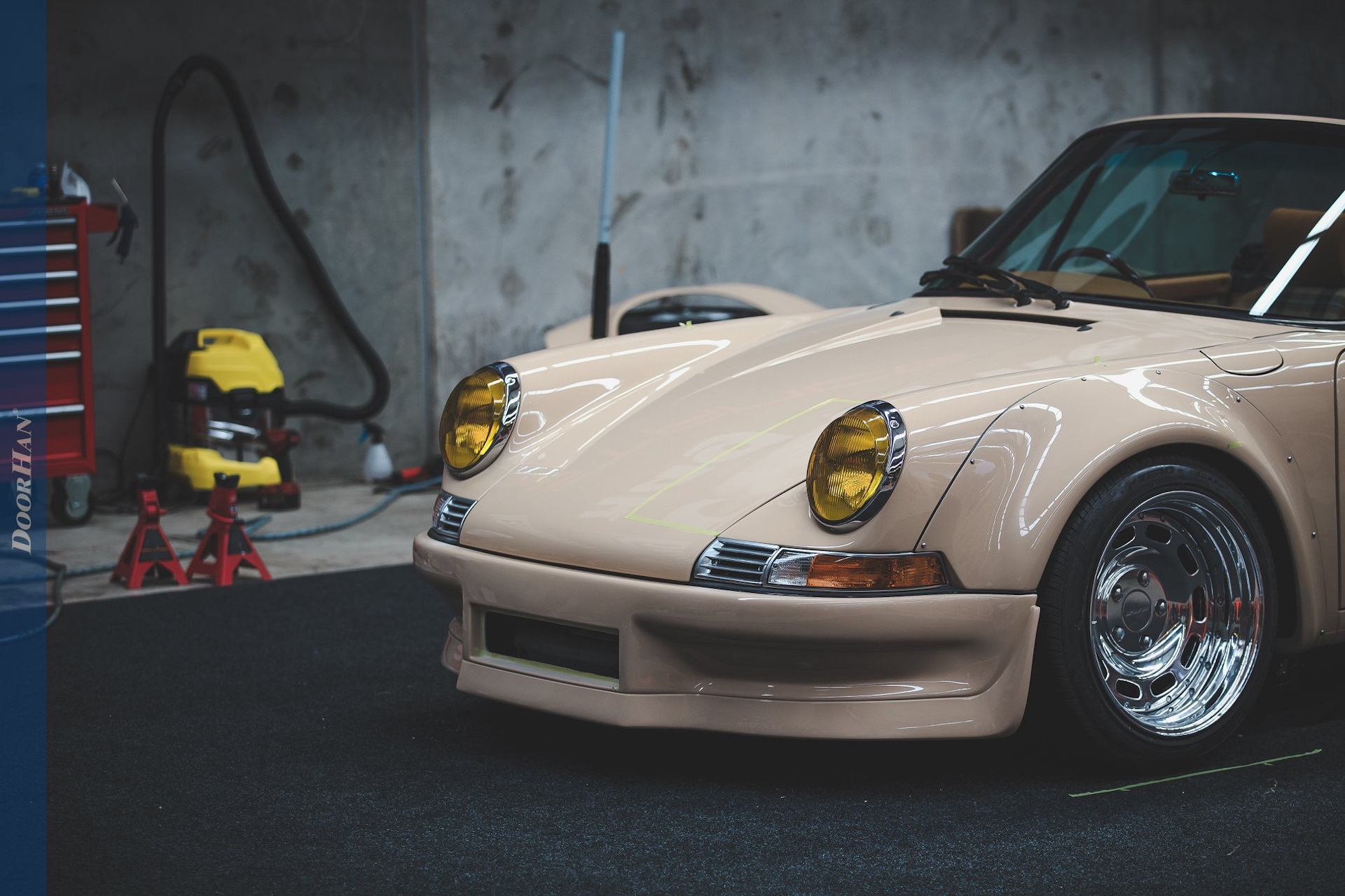 Акира авто. Porsche 911 Накай Сана. Porsche 930 Накай. Akira Nakai RWB. Обвес RWB Накай-Сана.