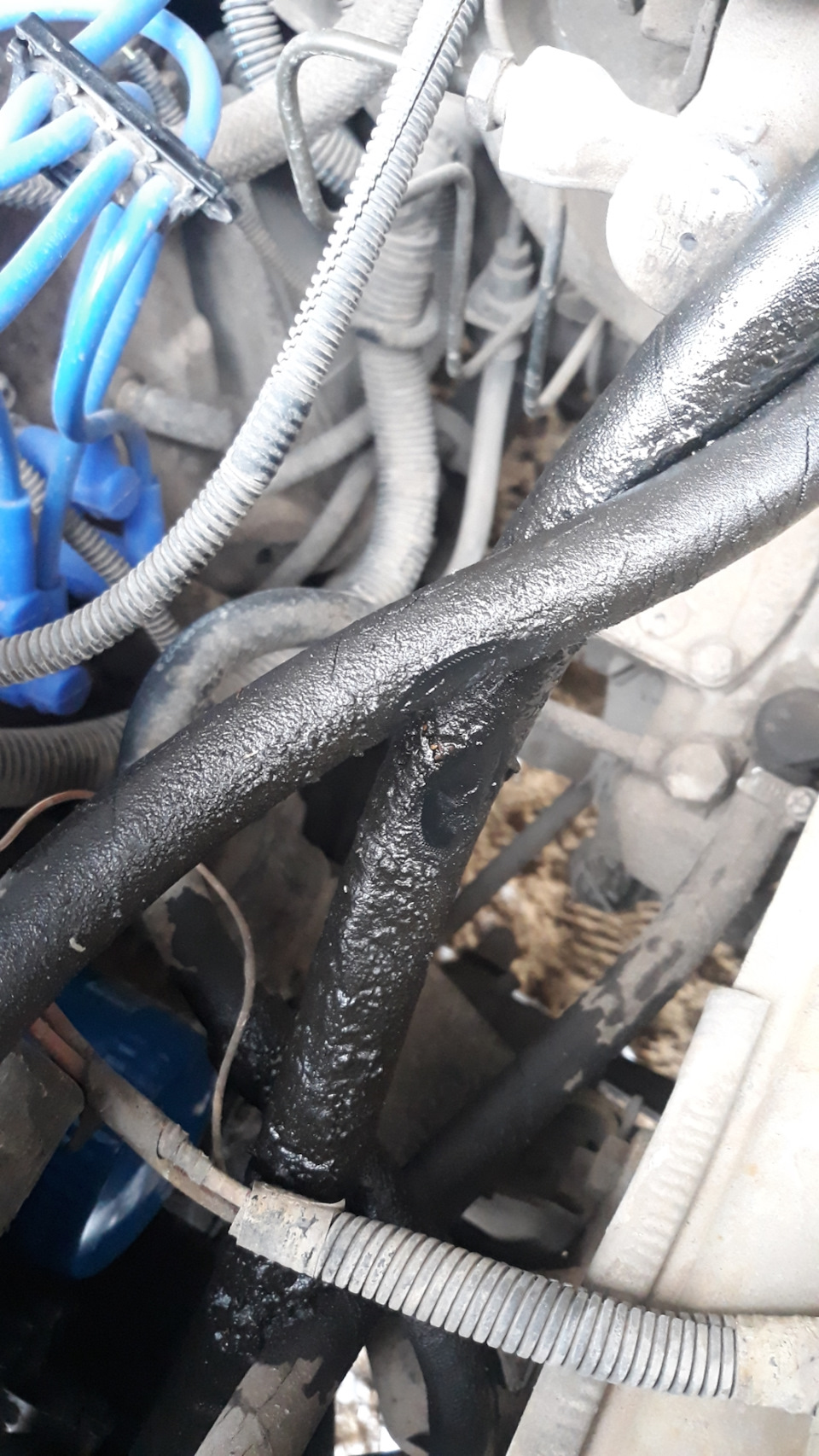 Шланги гидроусилителя ваз 2112. Замена шланг гур tlc 80. Как поменять шланг гур. Шланг гидроусилителя нива шевроле. Шланги гур нива 21214.