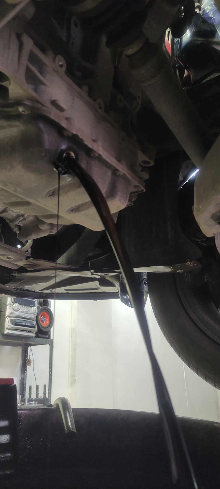 Очередная замена масла, ожидание замены по гарантии опор и опорных ...