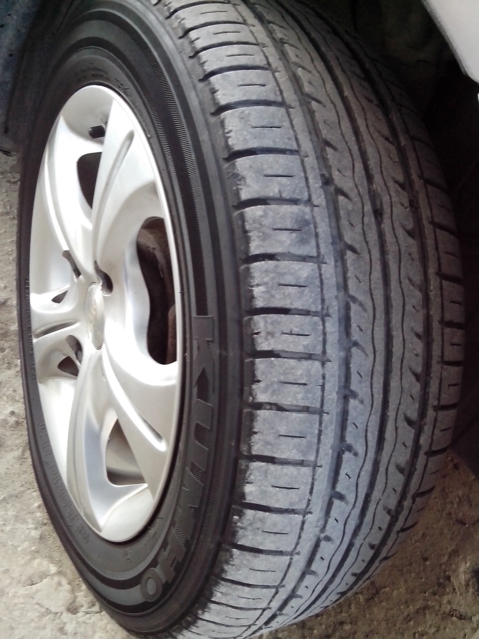 KUMHO SOLUS — Mitsubishi Carisma, 1,6 л, 2000 года | шины | DRIVE2