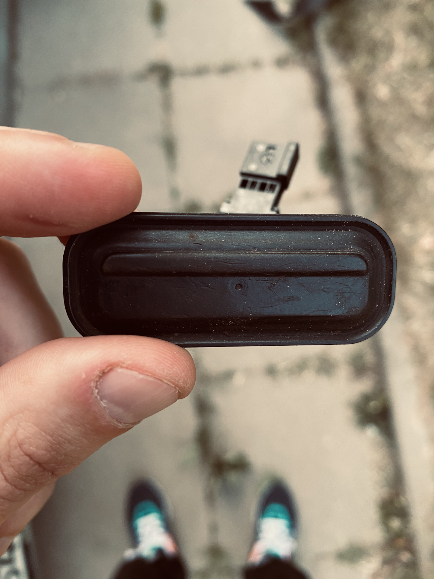 Кнопка багажника chevrolet cruze седан. Датчик трв опель инсигниа. Кнопка багажника subaru forester. Замена кнопки багажника. Кнопка открытия багажника опель инсигния седан.