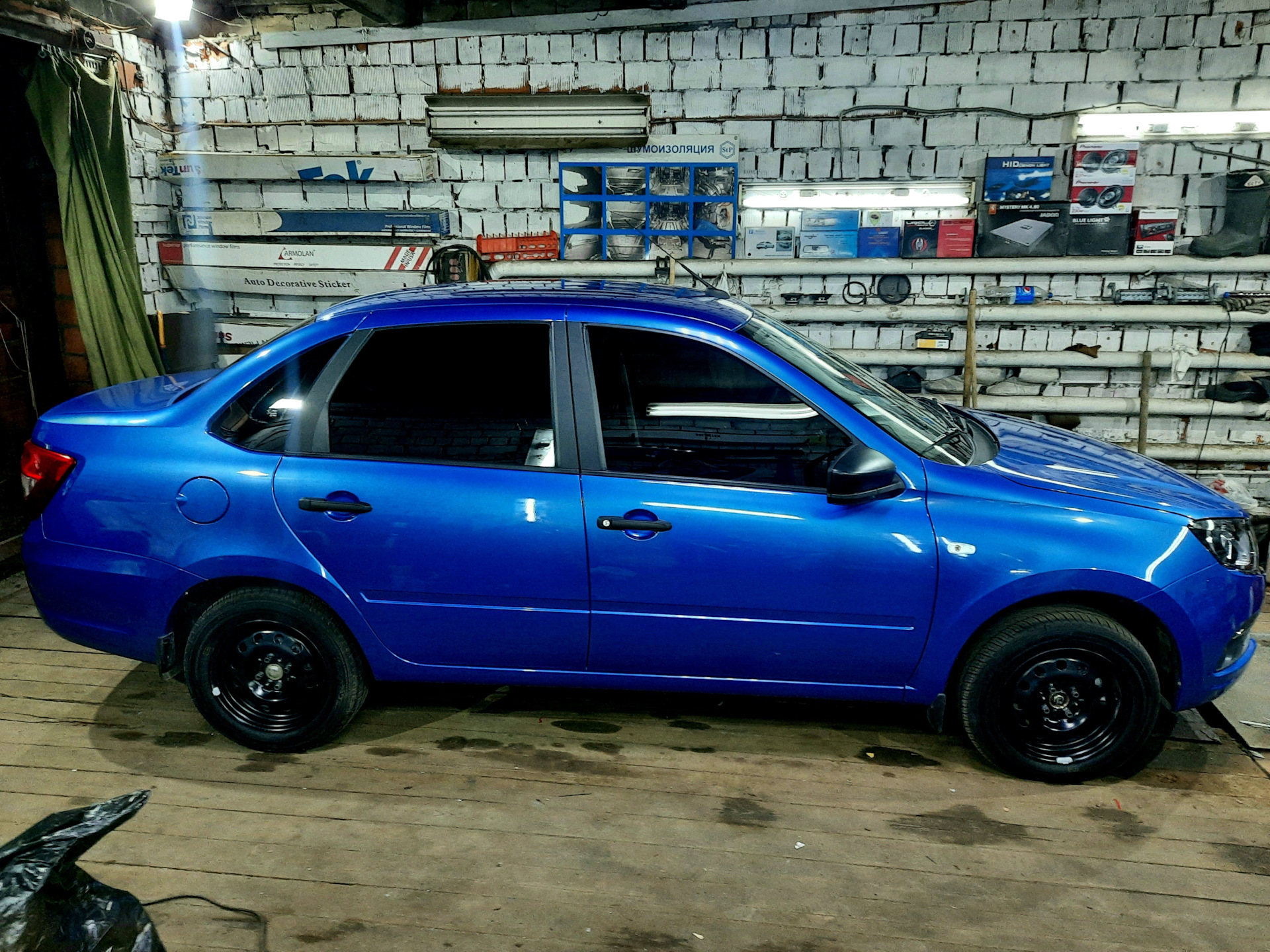 Диски r16 гранта — Lada Гранта (2G) FL, 1,6 л, 2021 года | колёсные ...