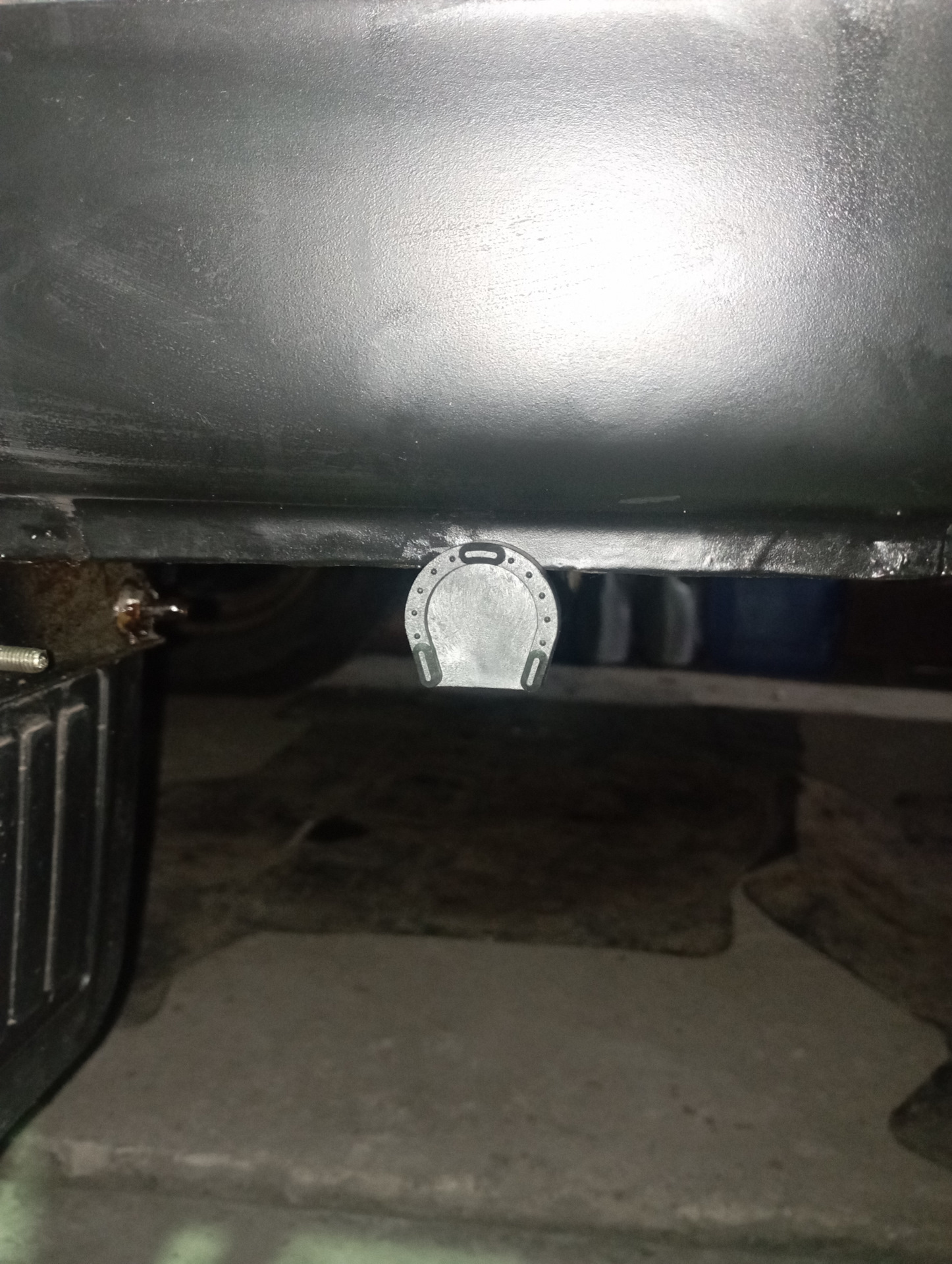 Заглушка поддомкратника ВАЗ 2101-07 AVTOPLAST VSK-00035286 — Lada 4x4 ...