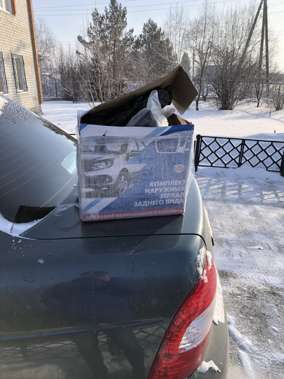 Установка SE зеркал и обшивки багажника. — Lada Приора седан, 1,6 л ...