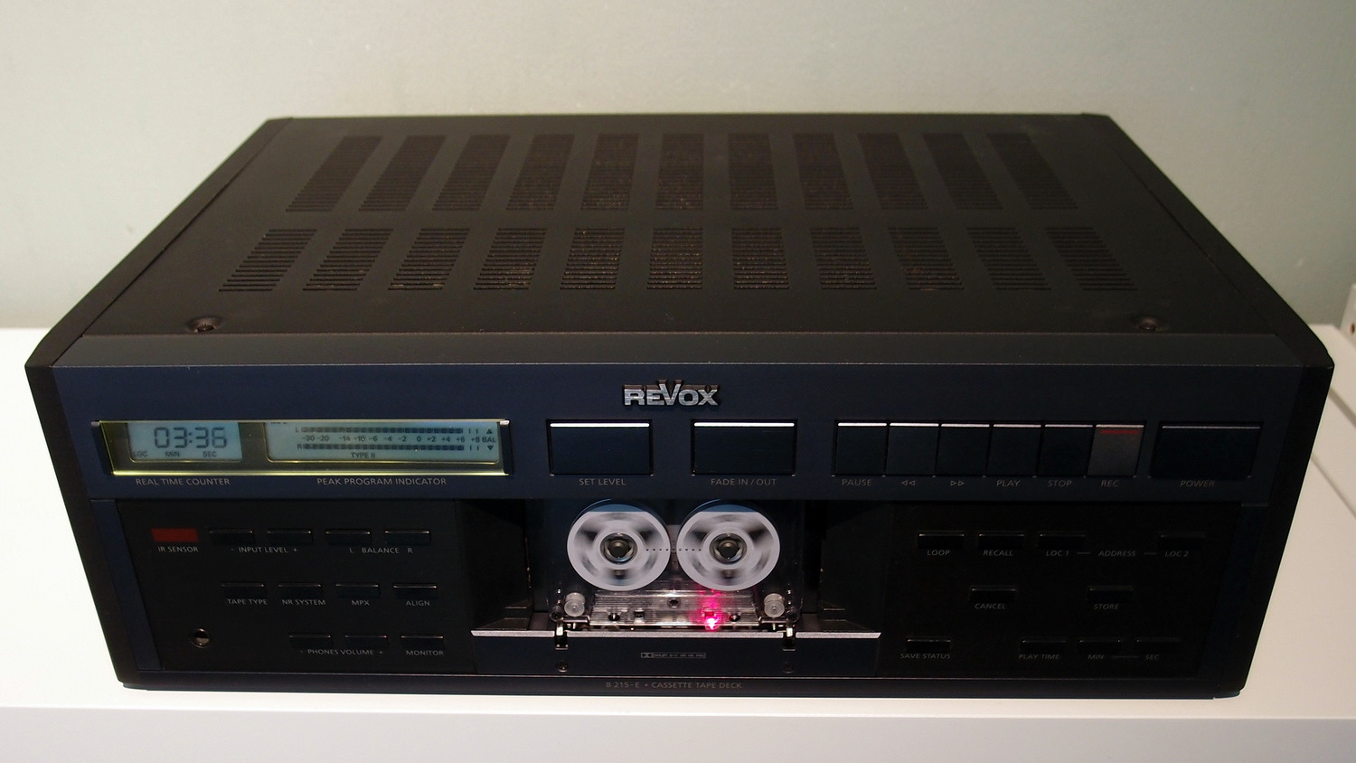 REVOX B 215 E — Сообщество «Клуб Почитателей Кассетных Магнитофонов» на  DRIVE2