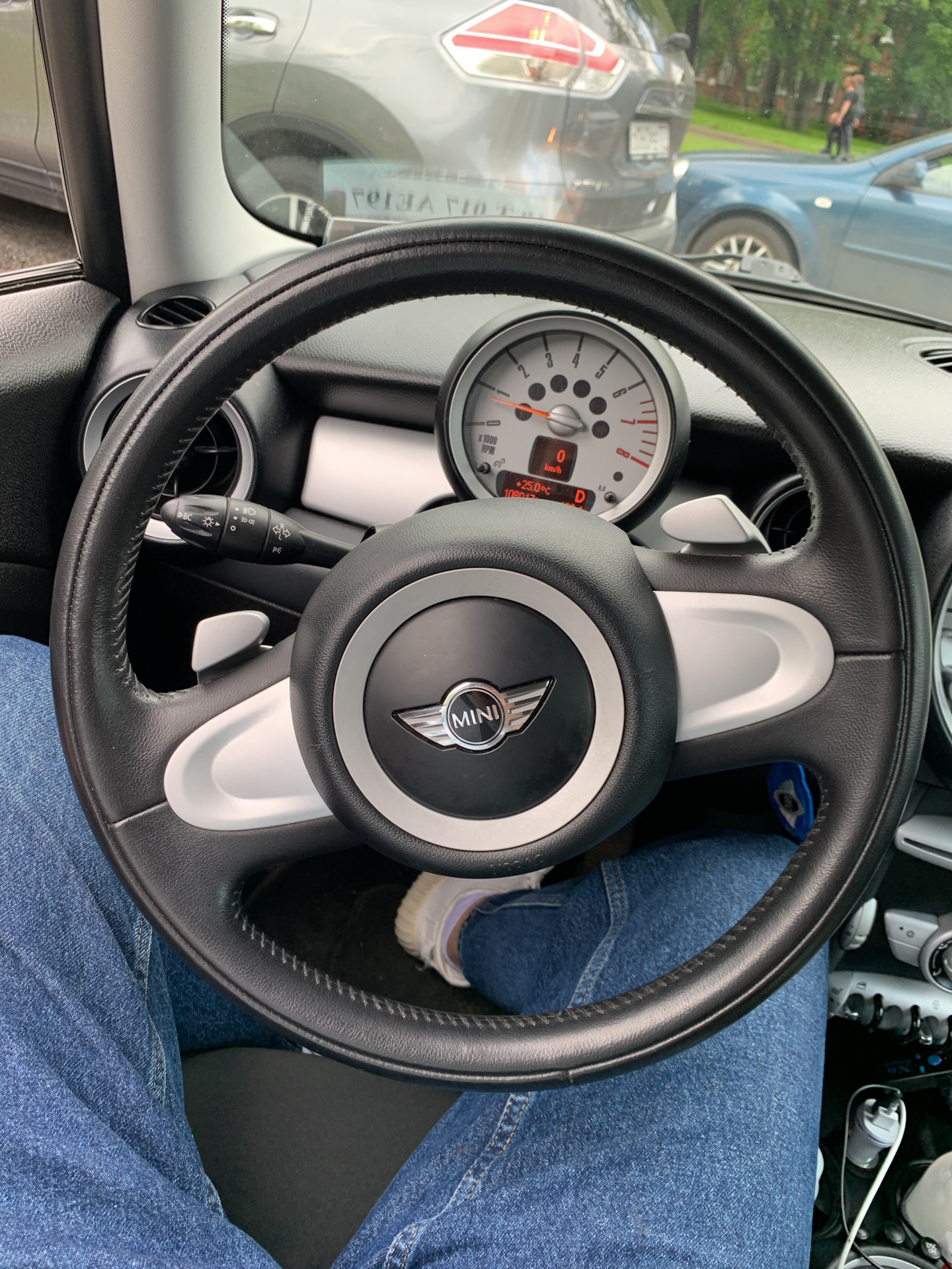 Руль — MINI One Mk II, 1,6 л, 2010 года | тюнинг | DRIVE2