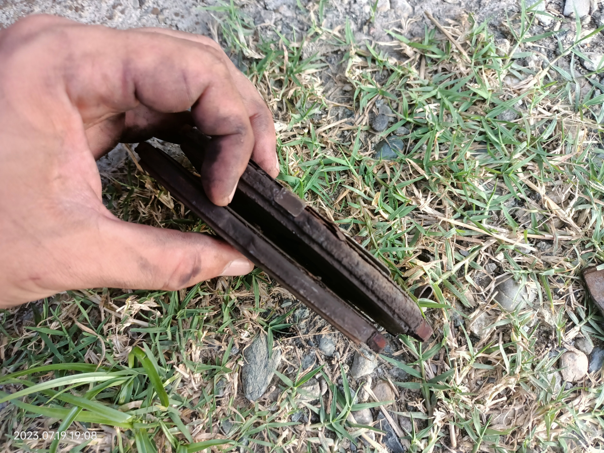 Замена передних колодок — KIA Cerato (2G), 1,6 л, 2011 года | своими ...