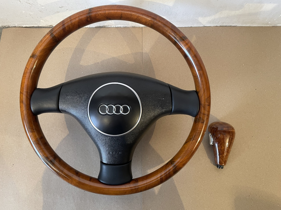 Деревянный руль с ручкой акпп на Audi A6 (C5), Audi A6 Avant (C5), Audi ...