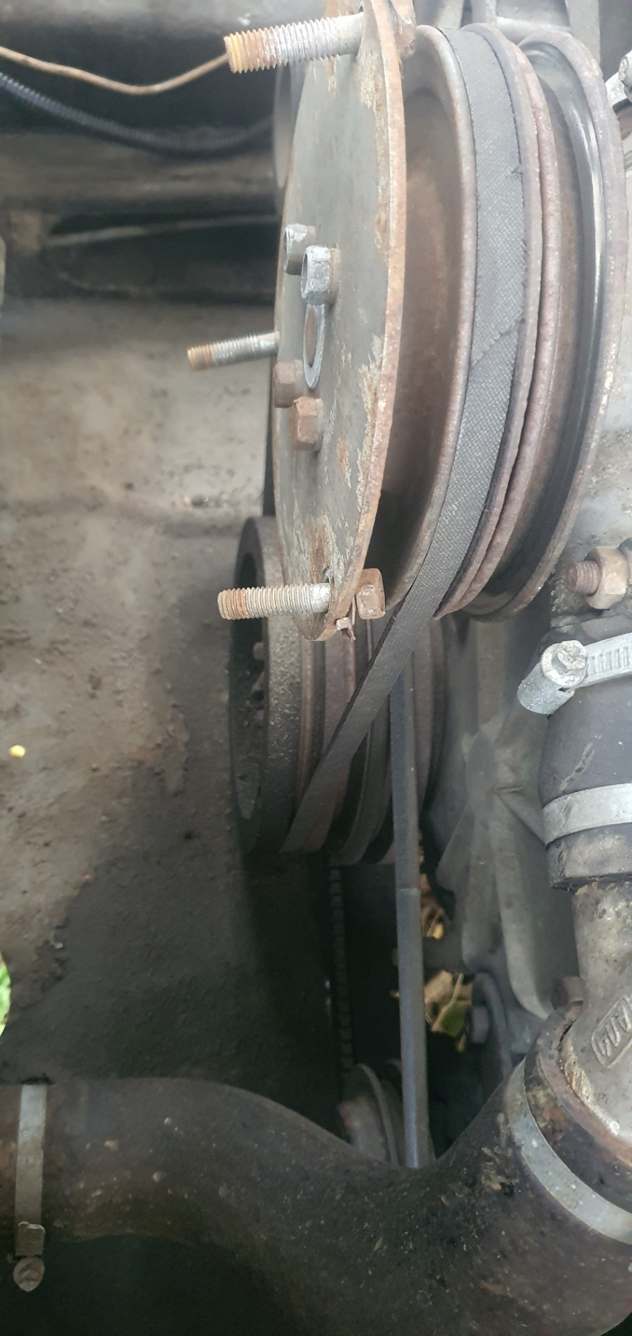 Ремени генератора… — ГАЗ 31029, 2,4 л, 1993 года | поломка | DRIVE2