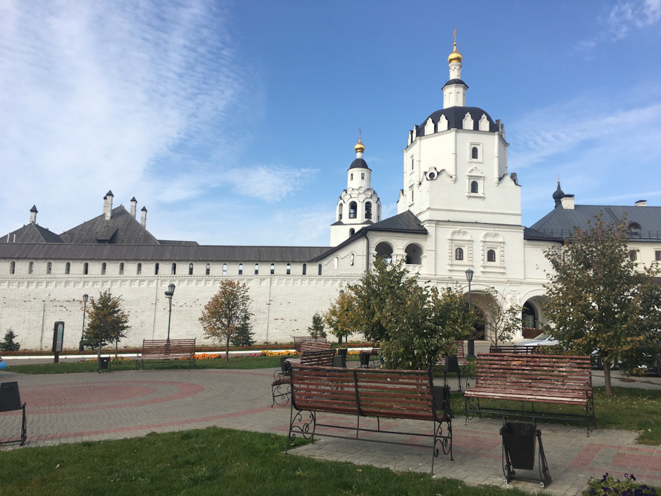 Расход топлива и объём бака — Renault Duster (1G), 2 л, 2020 года ...