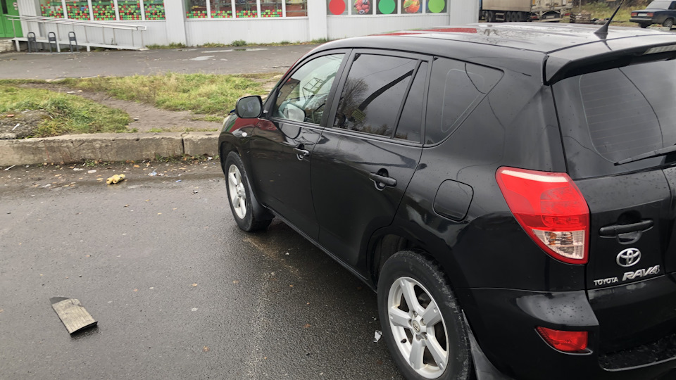 Как снять верхний бардачок ( перчаточный ящик) — Toyota RAV4 (III), 2 л ...