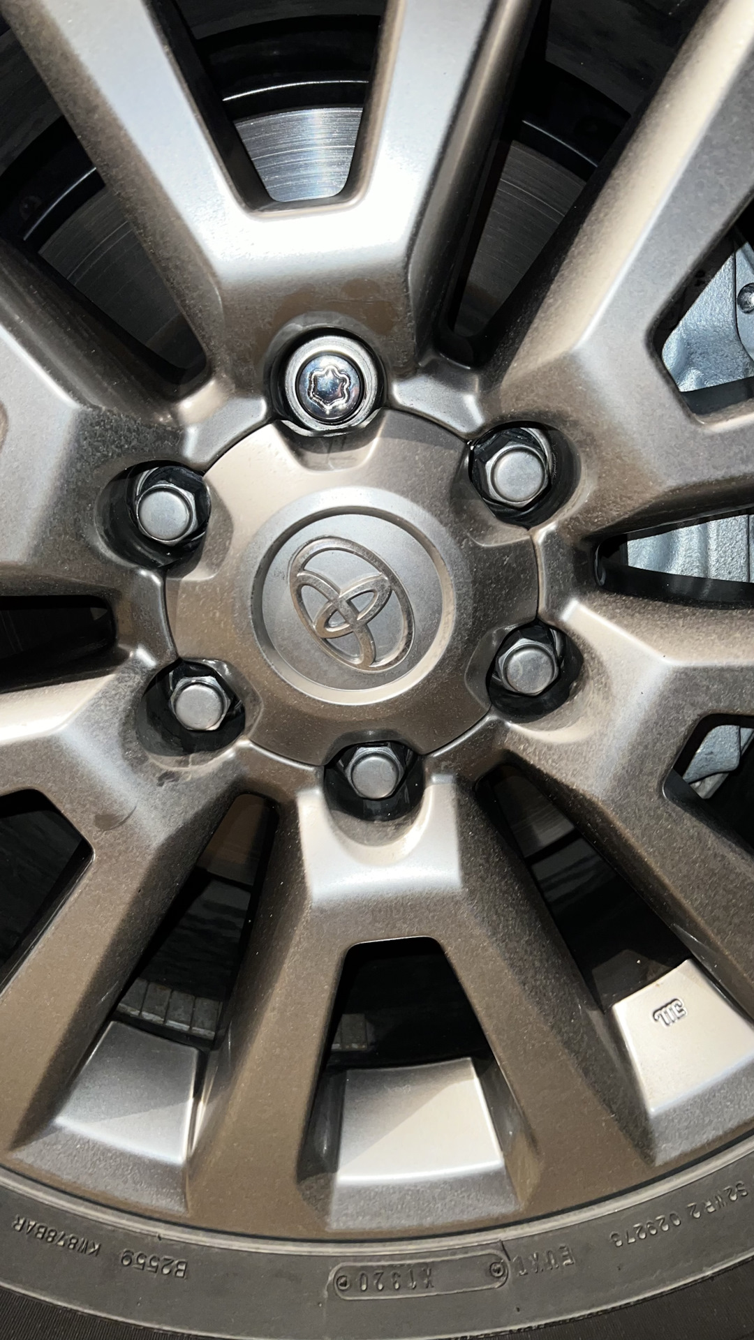 Гайки — Toyota Land Cruiser Prado 150-series, 2,8 л, 2020 года ...
