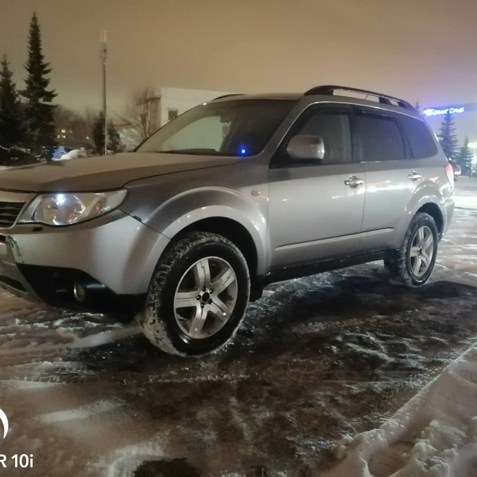 перекинул колеса 225/65/17 на 205/70/15 — Subaru Forester (SH), 2,5 л, 2008  года | колёсные диски | DRIVE2