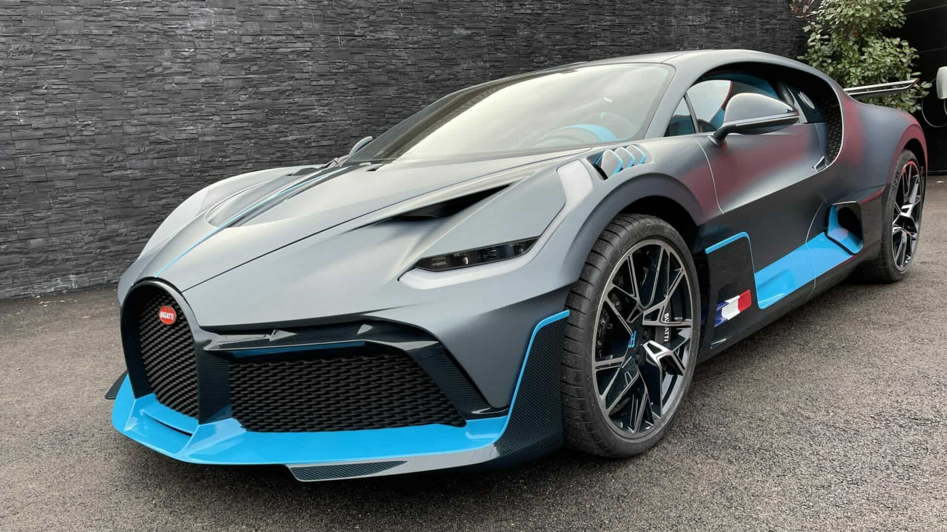Bugatti 2021. Бугатти 2021 года. Бугатти ЧИРОН. Машина Bugatti 2021. Бугатти ЧИРОН 2021 красный.