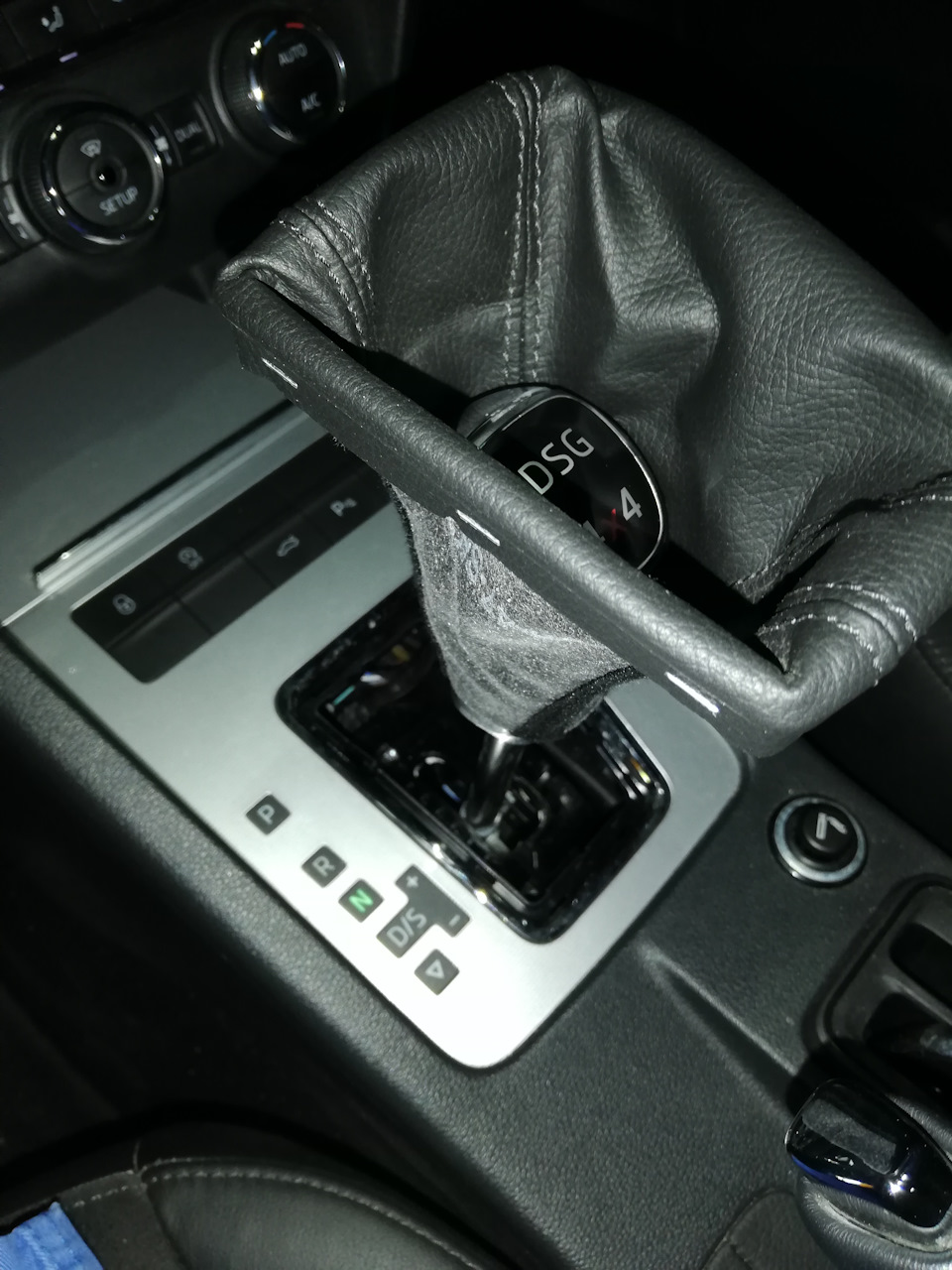 выверните чехол — Skoda Octavia Combi A7 Mk3