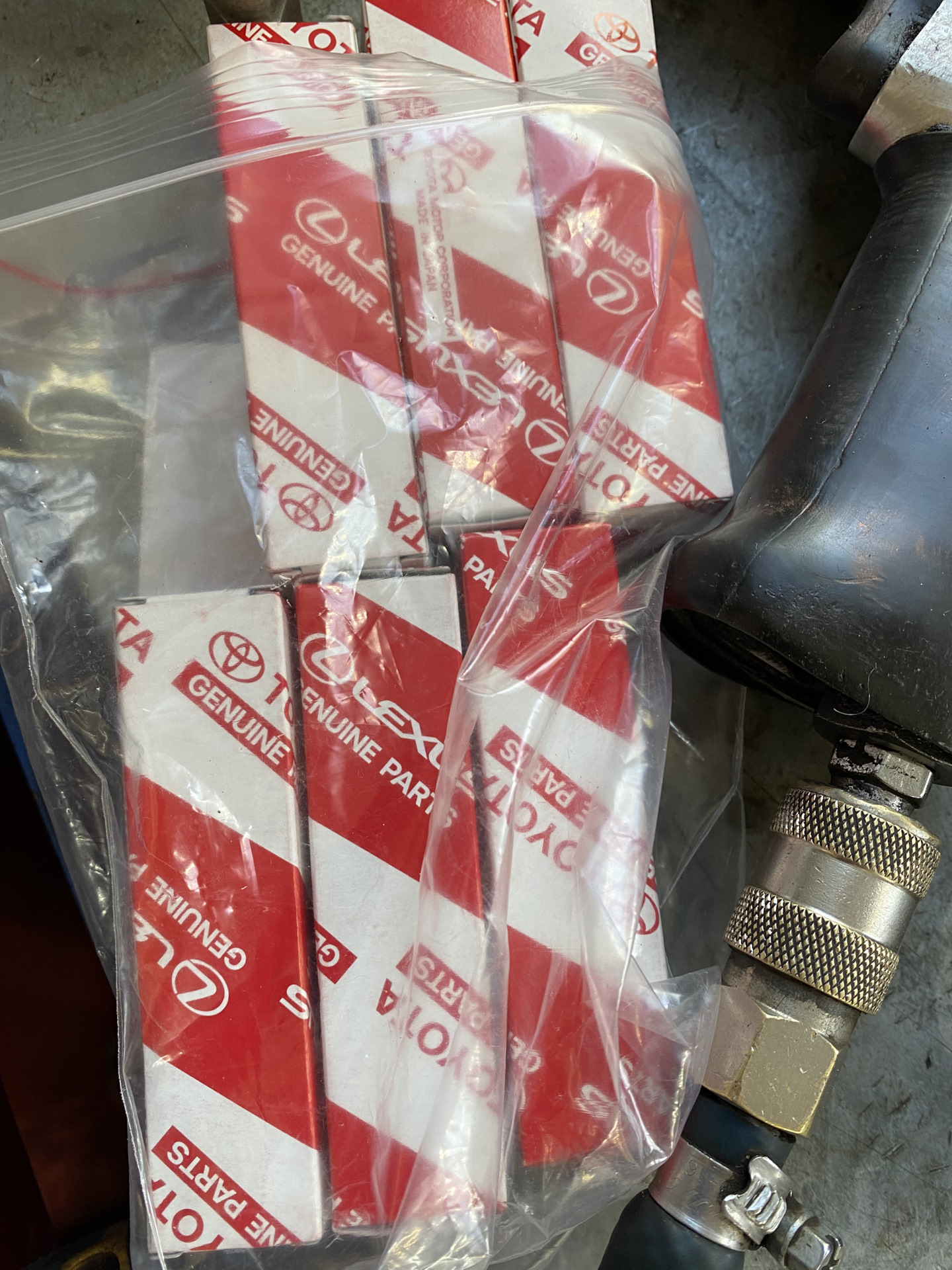 Замена свечей Lexus RX350(3G) — Lexus RX (3G), 3,5 л, 2011 года ...