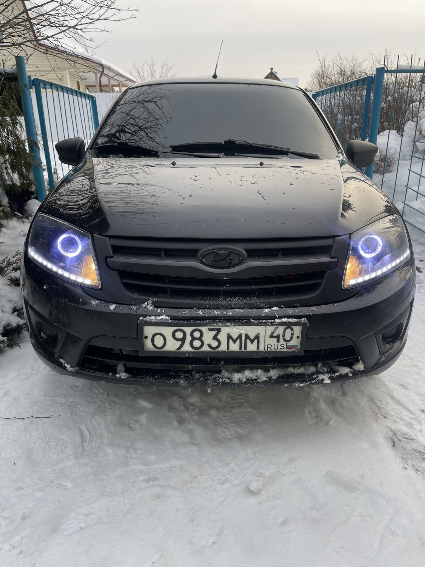 Фары с биксенон линзами — Lada Гранта лифтбек, 1,6 л, 2018 года ...