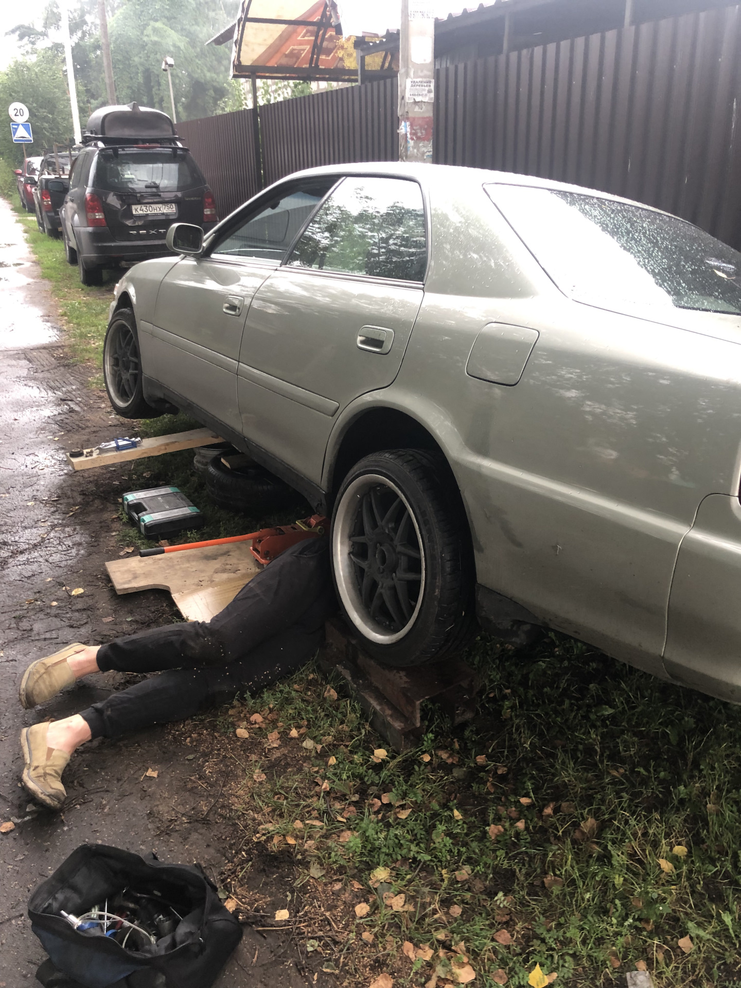 2lte помер и забрал с собой коробку. На что свапать? — Toyota Chaser (100),  2,5 л, 1998 года | поломка | DRIVE2