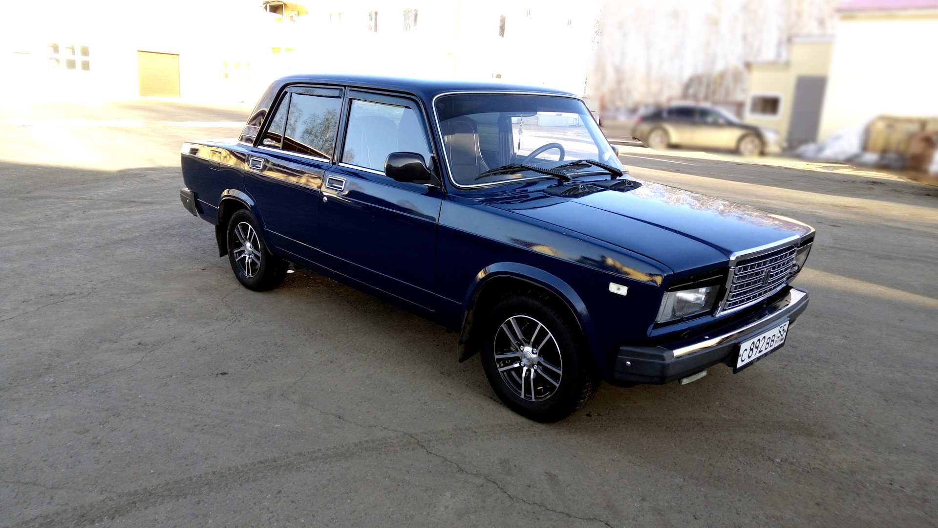 Lada 210740 1.6 бензиновый 2008 | 