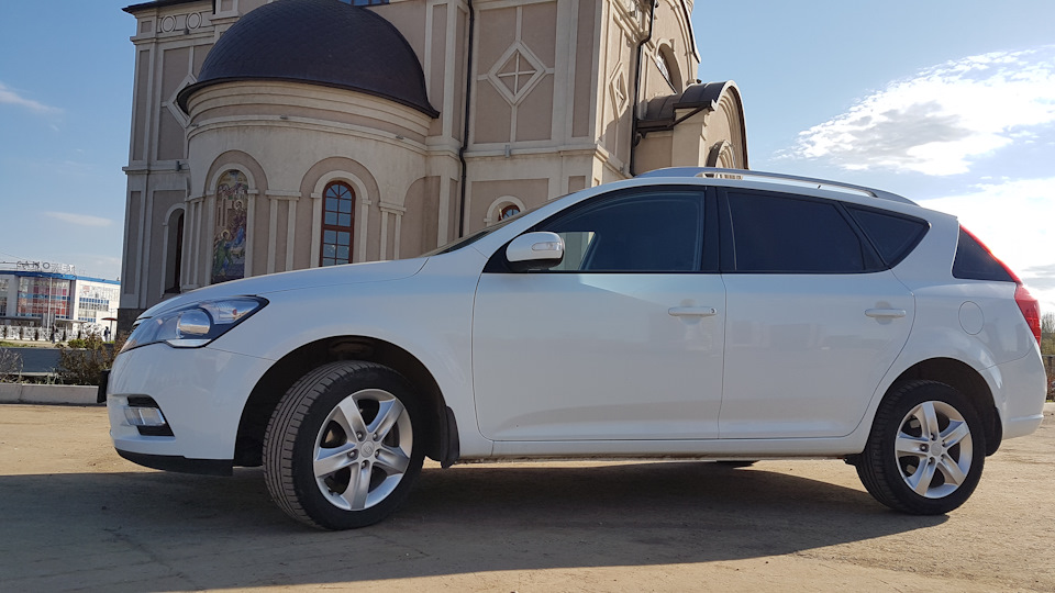 Дергается и все этим сказано — KIA Ceed SW (1G), 1,6 л, 2010 года | поломка  | DRIVE2