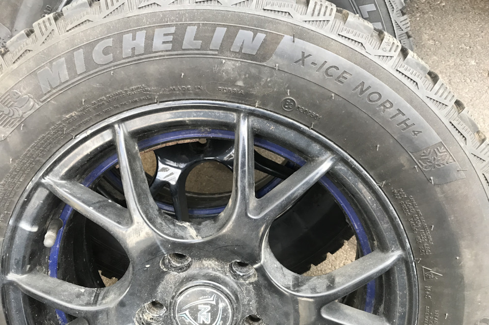 Дела колёсные, переоделся на зиму, 4 года как Michelin X-Ice North 4 ...