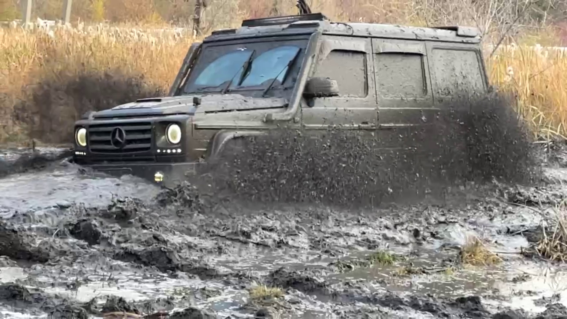 ДРУЗЬЯ А ВЫ ЗНАЛИ ЧТО НАШИ МАШИНЫ НЕ РЕАЛЬНО ХОРОШИ НА БЕЗДОРОЖЬЕ —  Сообщество «Mercedes G-class Club» на DRIVE2