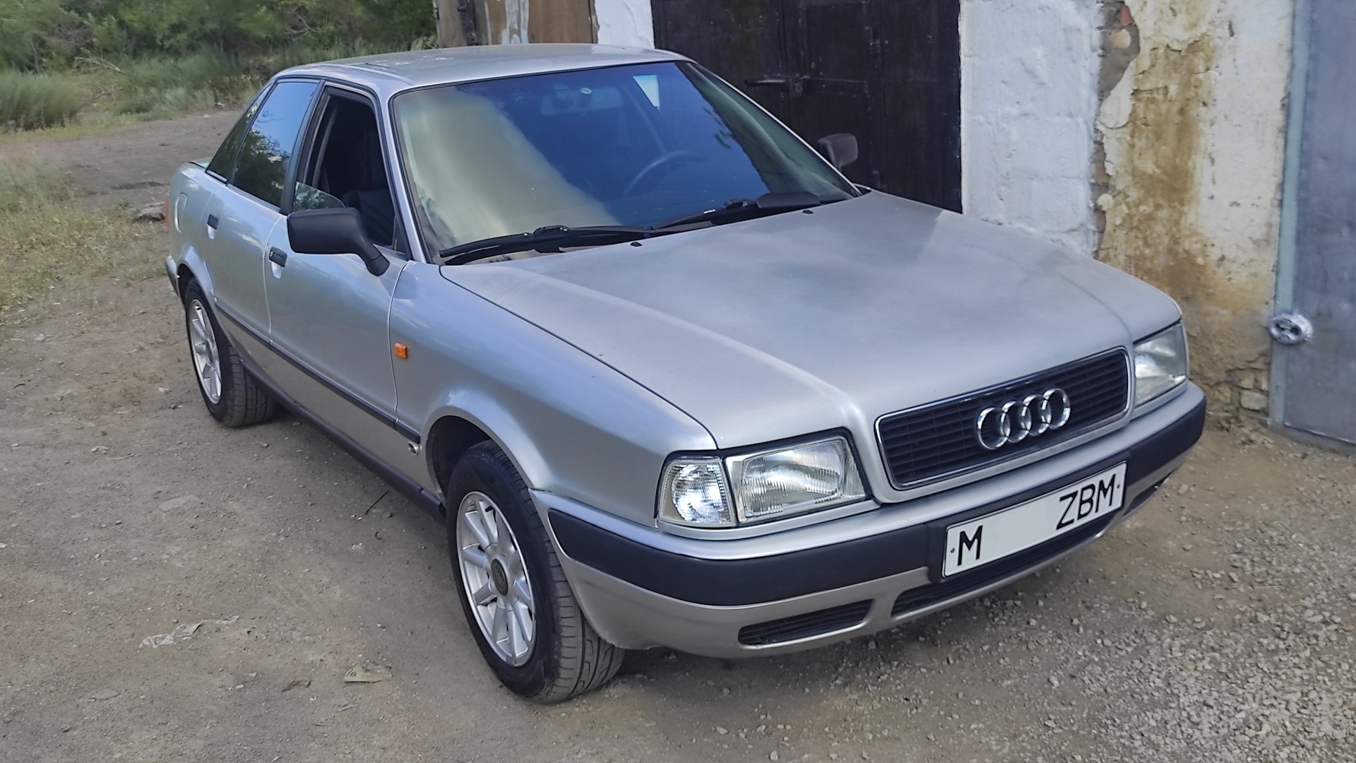 Audi 80 (B4) 1.6 бензиновый 1993 | 1,6 ADA на DRIVE2