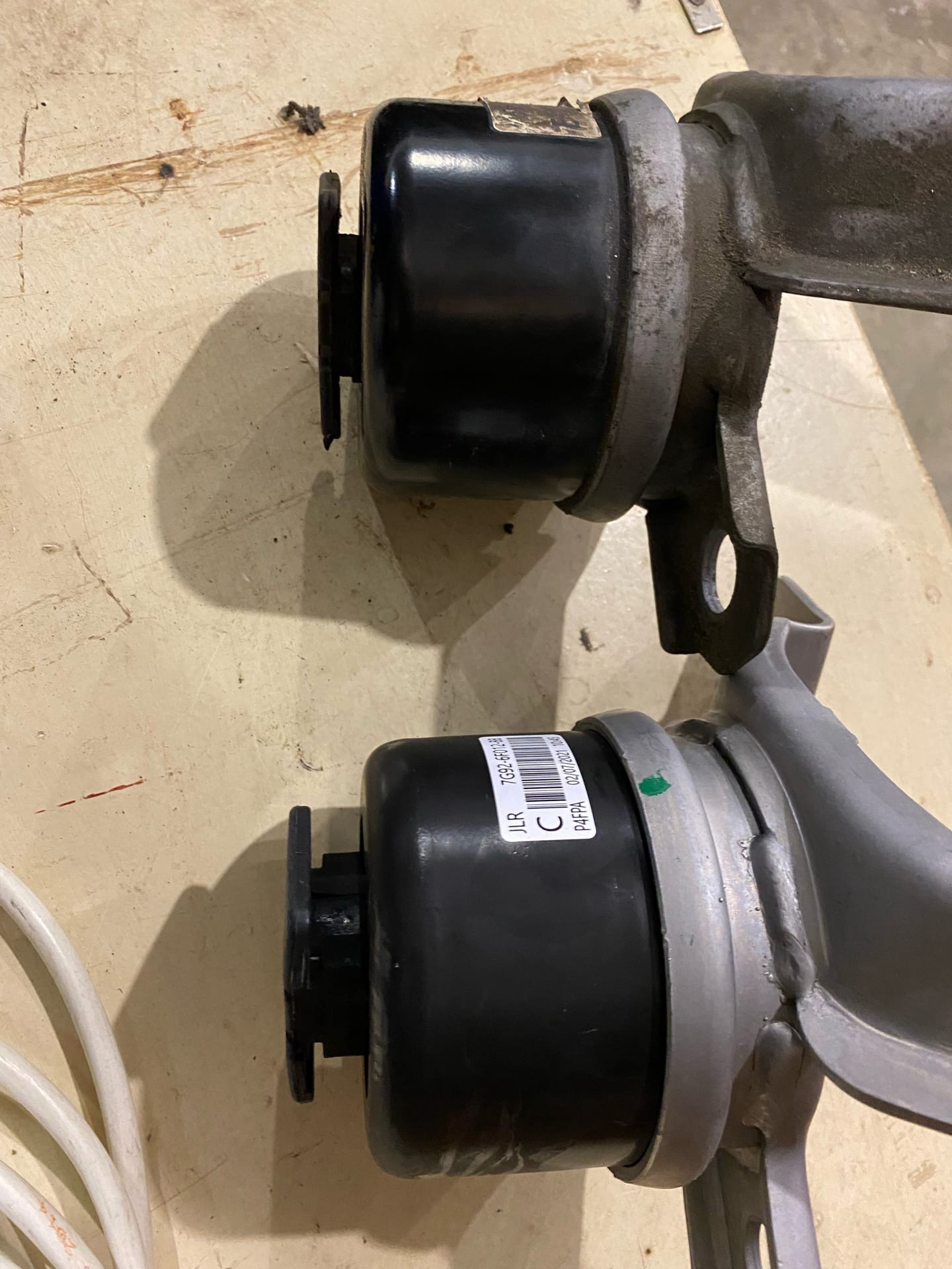 Вибрация. Замена подушек двигателя и АКПП XC60 2.4 D. — Volvo XC60 (1G ...