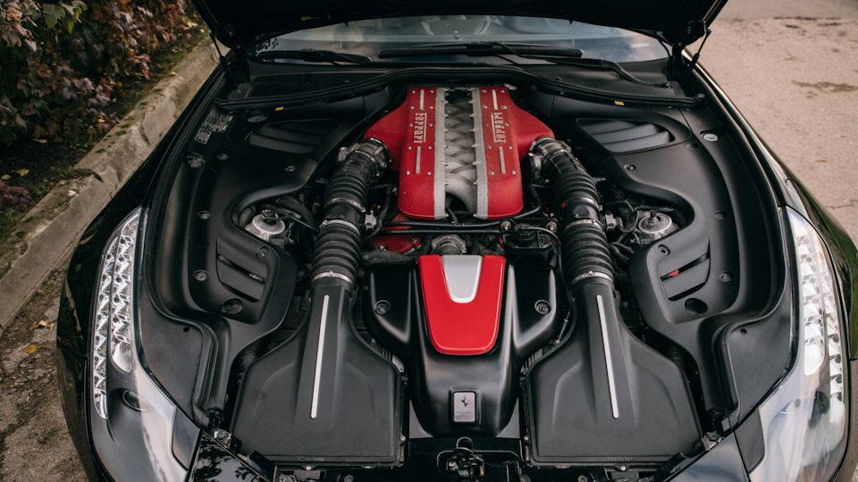 Фото в бортжурнале Ferrari FF