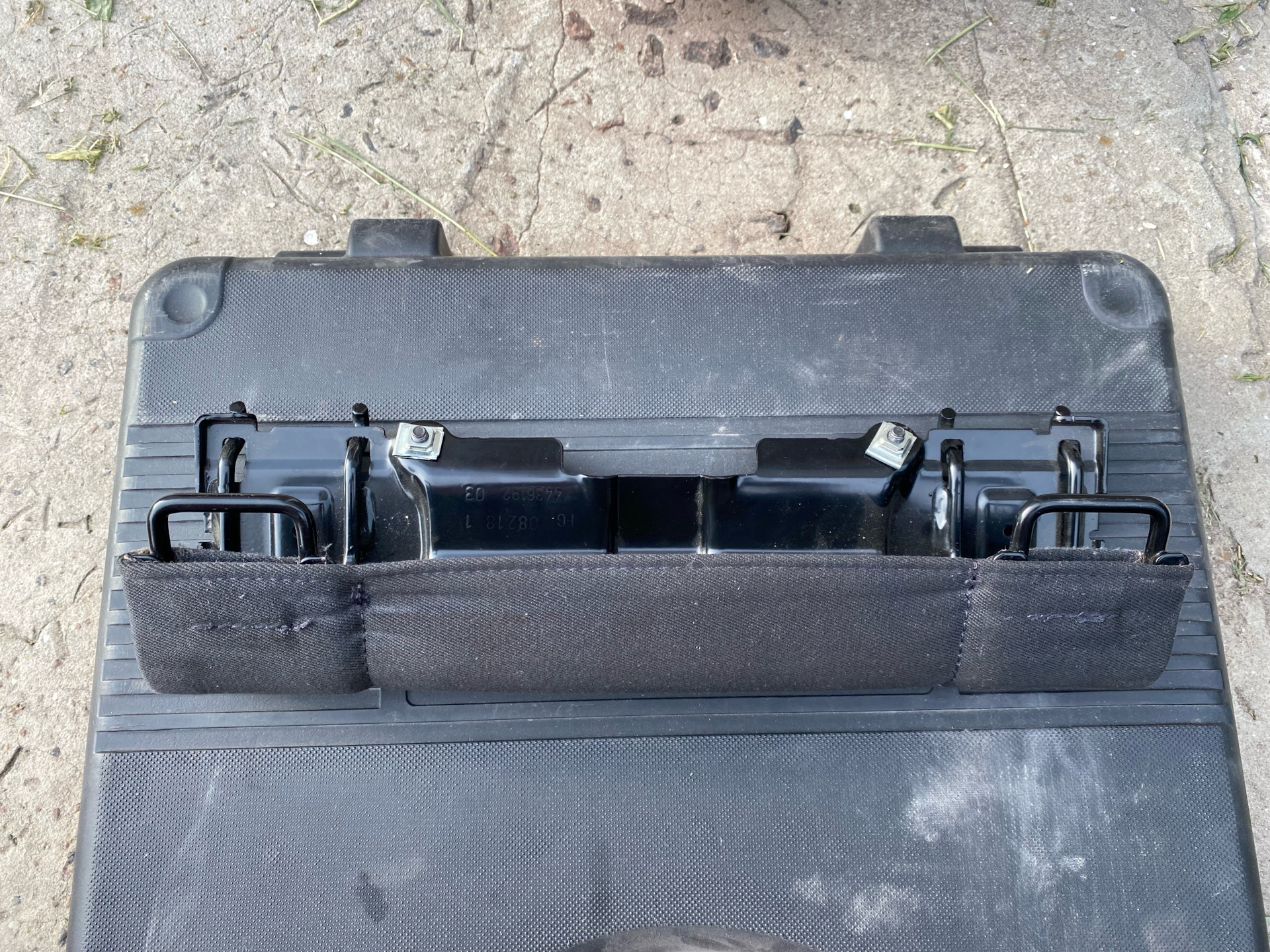 Установка крепежа Isofix — Volkswagen Jetta VI, 1,6 л, 2012 года ...