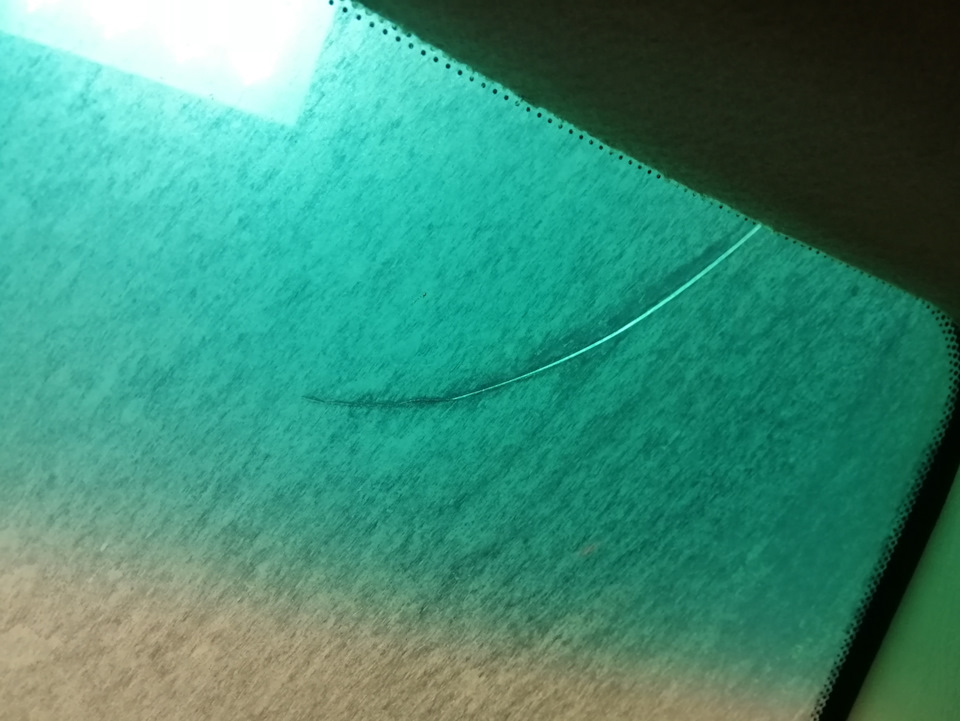 Замена лобового стекла — Toyota Highlander (XU20), 2,4 л, 2005 года ...