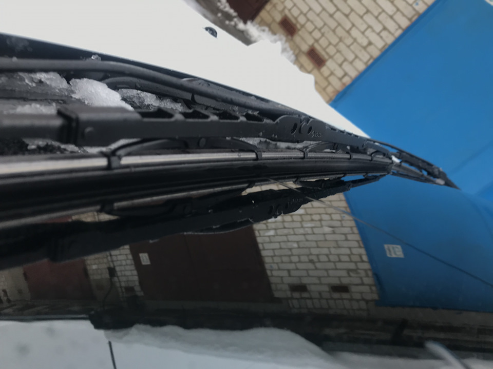 Тоже сдался и купил новые дворники 600мм и 480мм — Lada Vesta Cross (1G ...