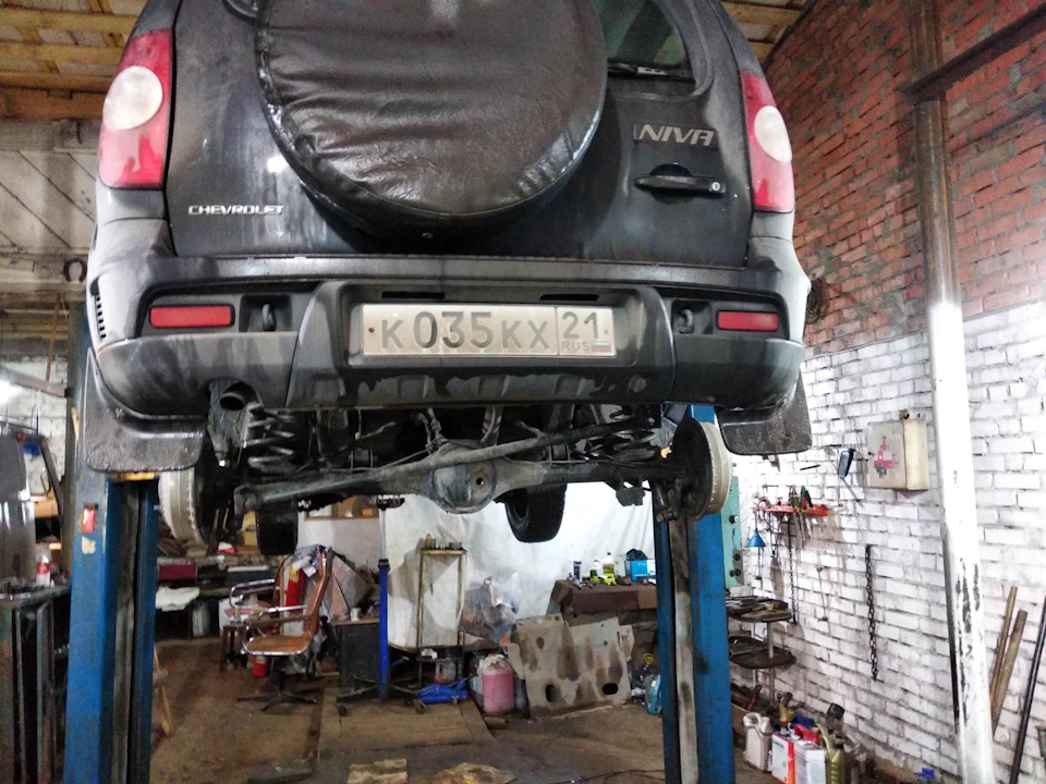 Установка винтового самоблока в редуктор заднего моста — Chevrolet Niva ...